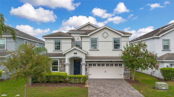 Image No.3-8 Bed House for sale