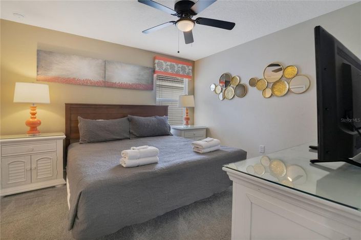 Image No.24-8 Bed House for sale