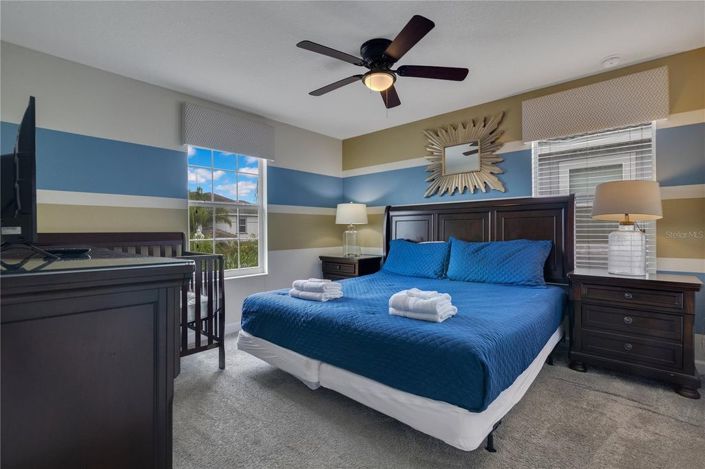 Image No.29-8 Bed House for sale