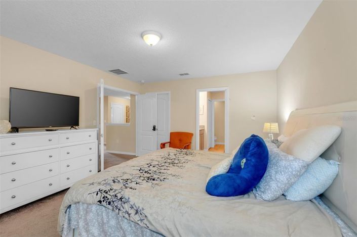 Image No.22-6 Bed House for sale