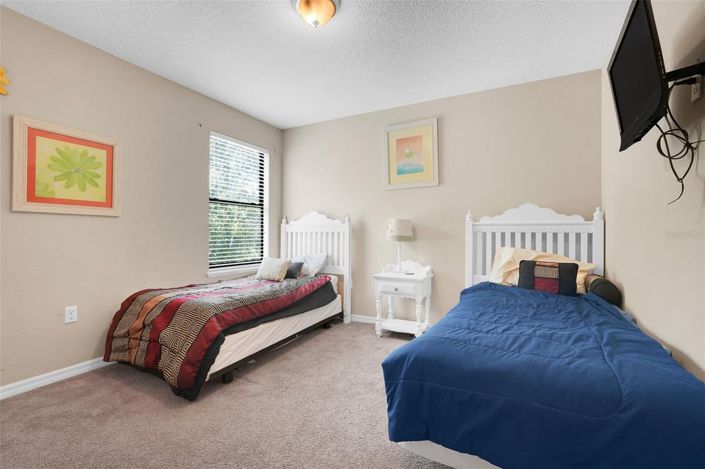 Image No.29-6 Bed House for sale