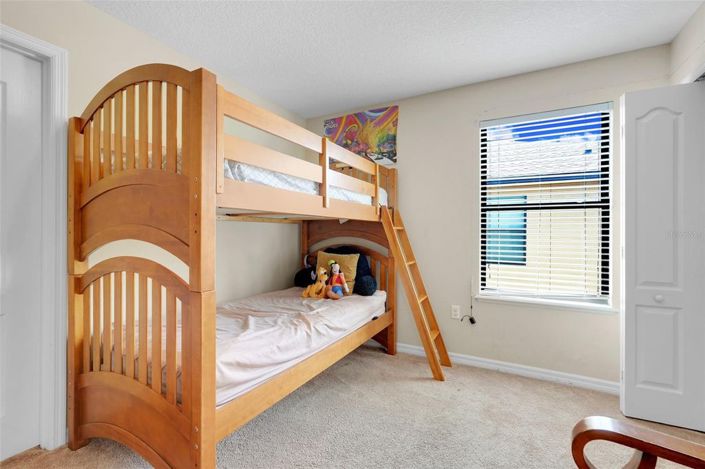 Image No.33-6 Bed House for sale