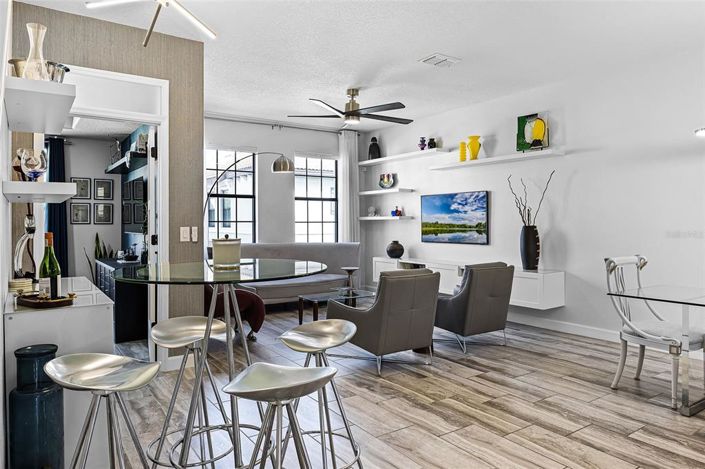 Image No.10-4 Bed Townhouse for sale