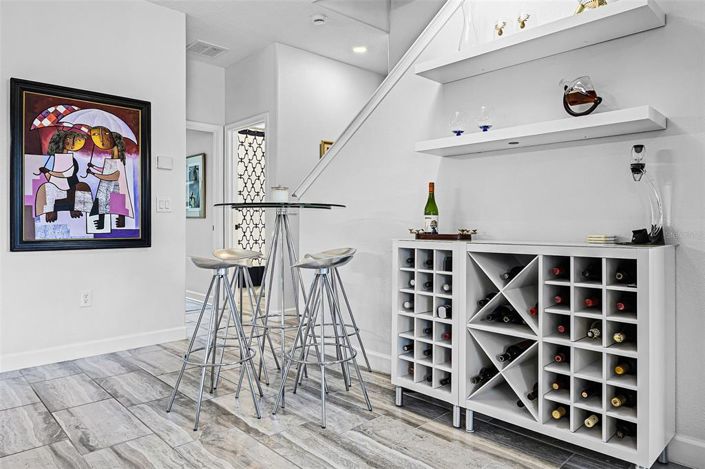 Image No.18-4 Bed Townhouse for sale