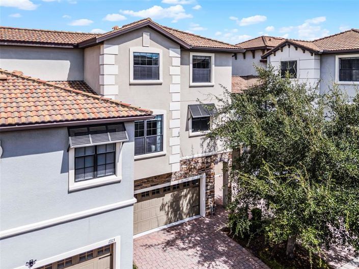 Image No.40-4 Bed Townhouse for sale