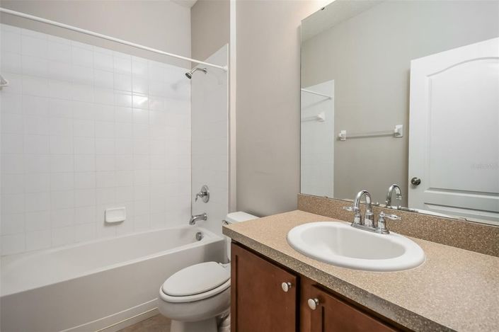 Image No.15-4 Bed House for sale