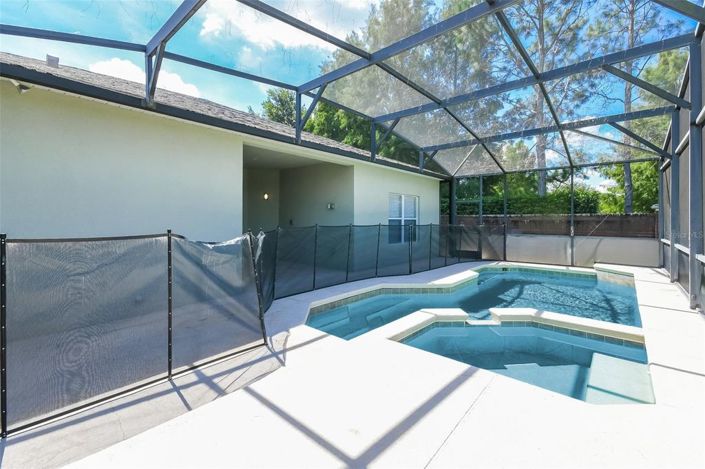 Image No.16-4 Bed House for sale