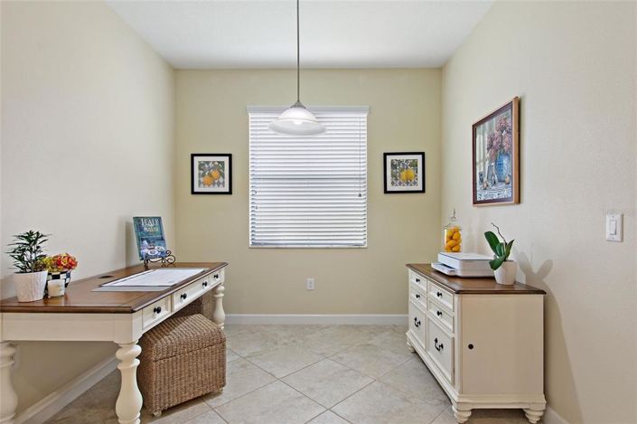 Image No.14-4 Bed House for sale