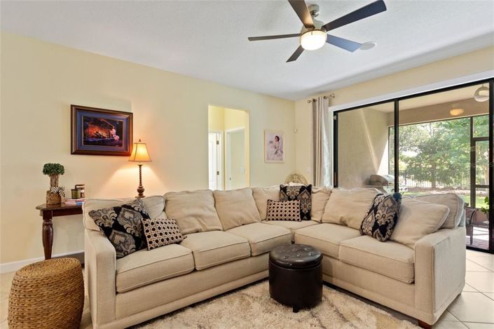 Image No.17-4 Bed House for sale