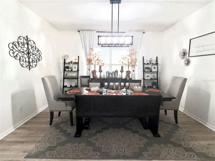 Image No.12-5 Bed House for sale