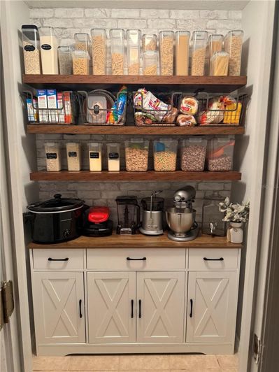 Image No.27-5 Bed House for sale