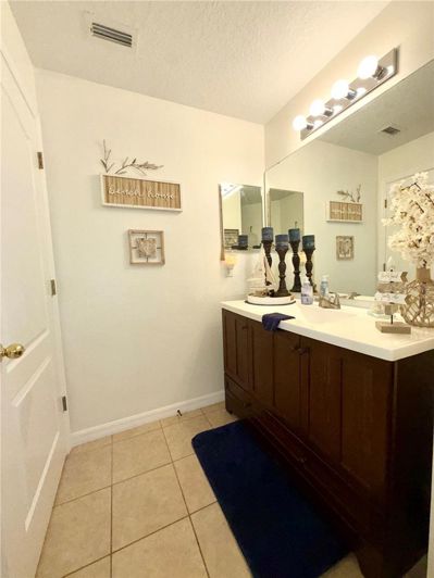 Image No.30-5 Bed House for sale