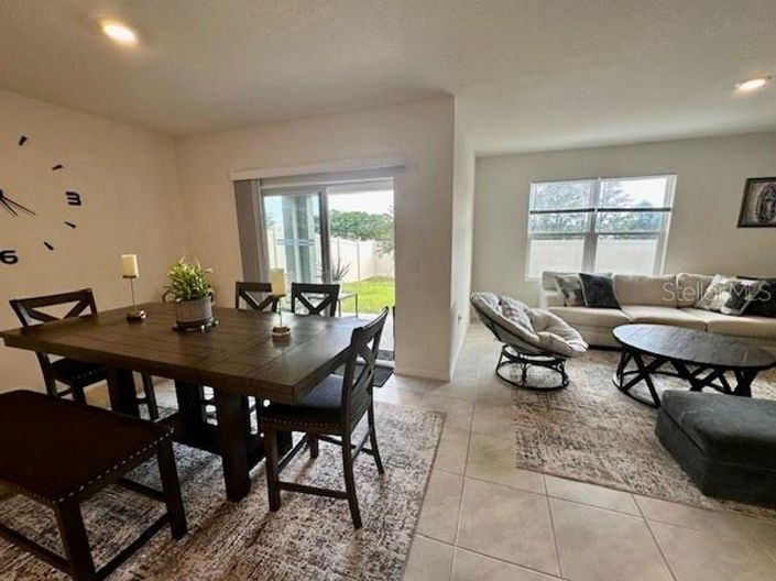 Image No.27-4 Bed House for sale