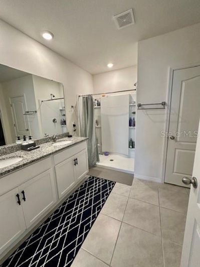 Image No.34-4 Bed House for sale