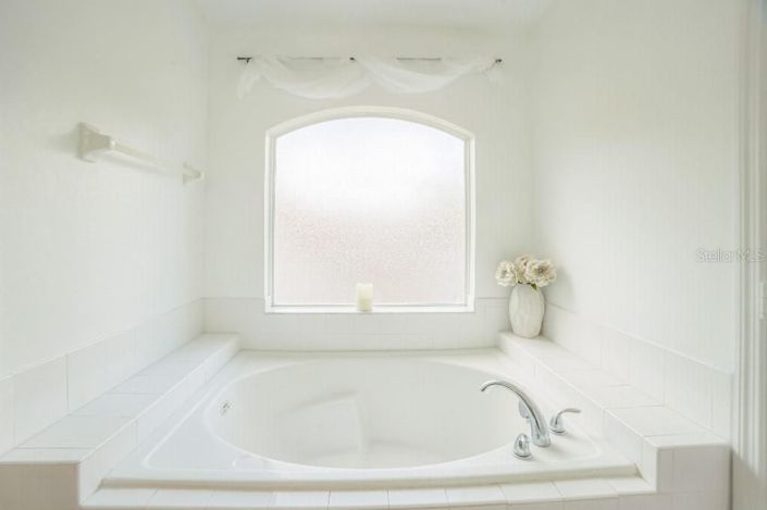 Image No.31-4 Bed House for sale