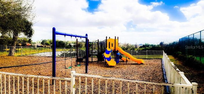 Image No.44-4 Bed House for sale