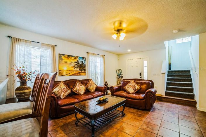 Image No.9-4 Bed House for sale