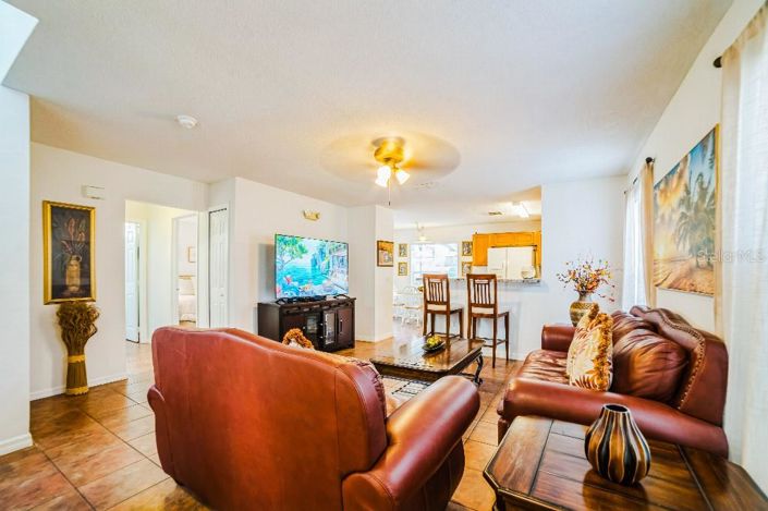 Image No.9-4 Bed House for sale