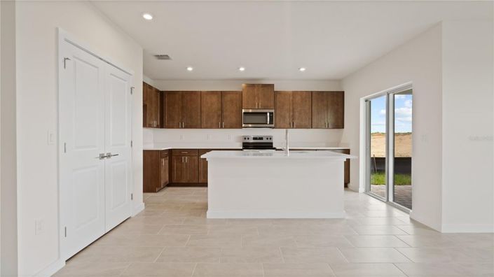 Image No.8-3 Bed House for sale