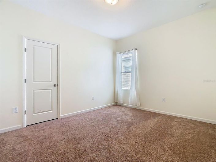 Image No.21-3 Bed House for sale