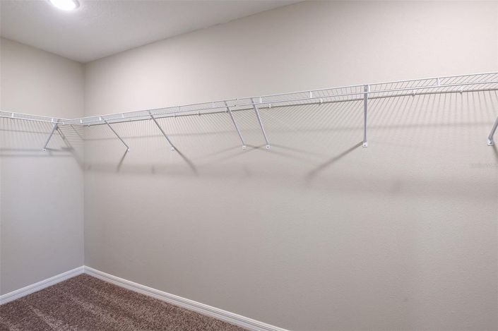 Image No.14-4 Bed House for sale