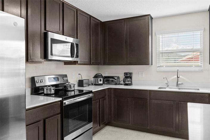 Image No.14-4 Bed House for sale