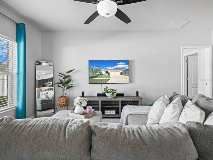 Image No.13-4 Bed House for sale