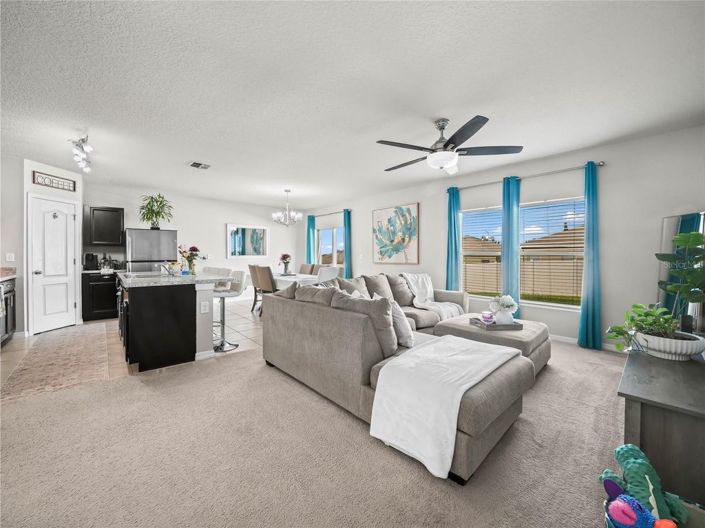 Image No.17-4 Bed House for sale