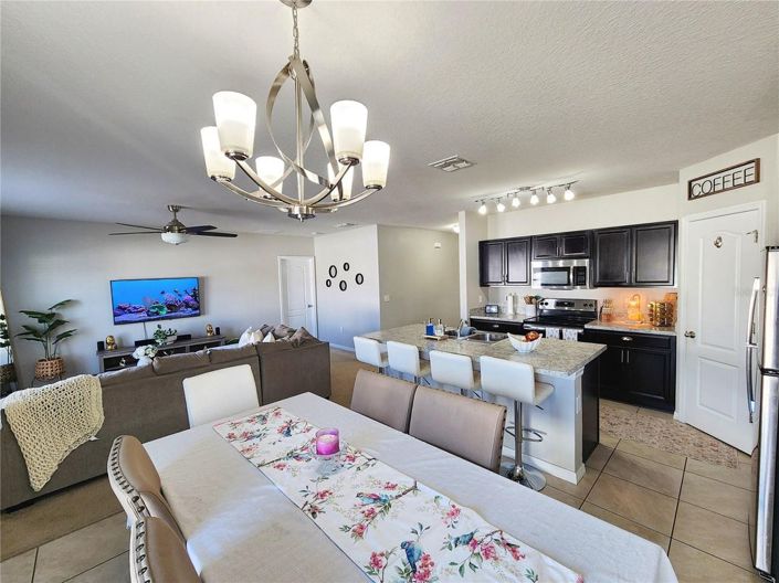 Image No.10-4 Bed House for sale