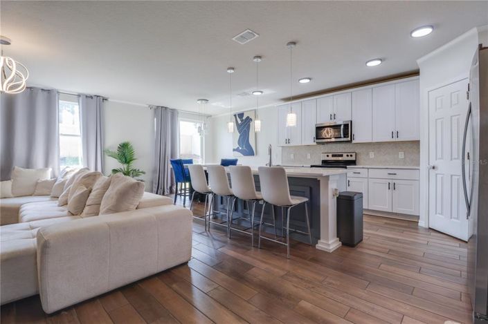 Image No.16-4 Bed House for sale