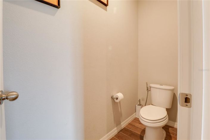 Image No.20-4 Bed House for sale