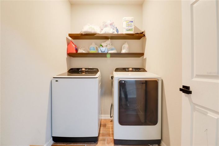 Image No.30-4 Bed House for sale