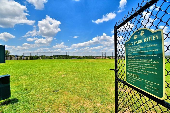 Image No.17-3 Bed House for sale