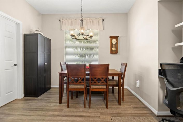 Image No.17-4 Bed House for sale