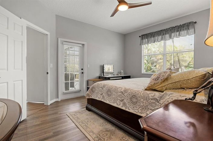 Image No.21-4 Bed House for sale