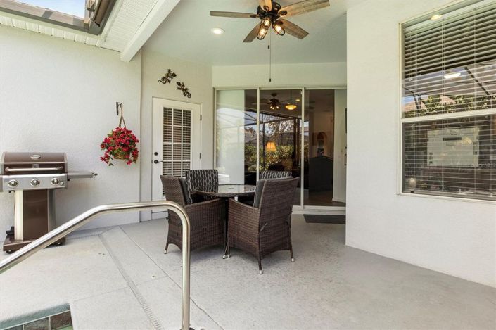 Image No.34-4 Bed House for sale