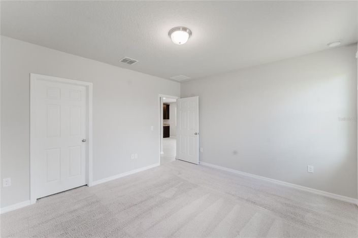 Image No.20-3 Bed House for sale