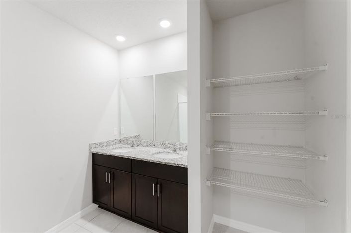 Image No.23-3 Bed House for sale