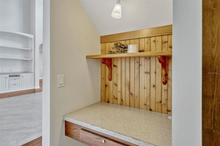 Image No.19-5 Bed House for sale