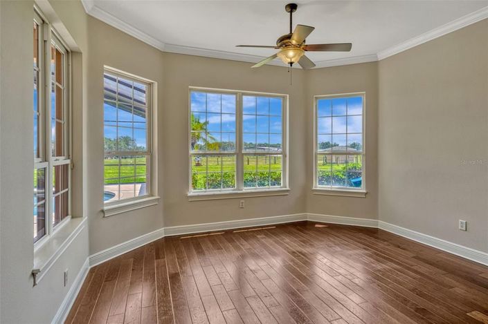 Image No.20-5 Bed House for sale