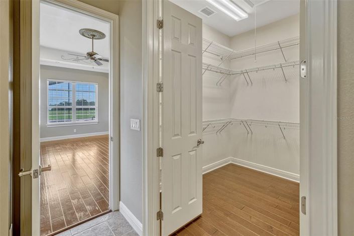 Image No.28-5 Bed House for sale