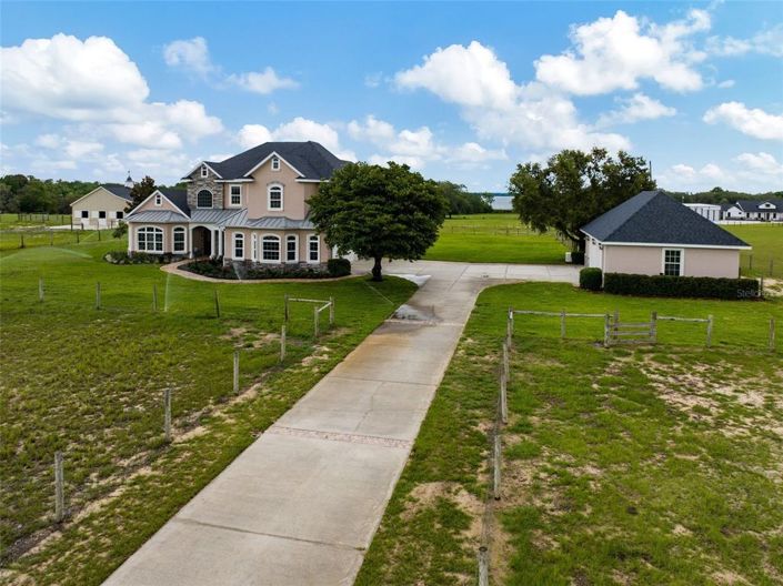 Image No.7-5 Bed House for sale