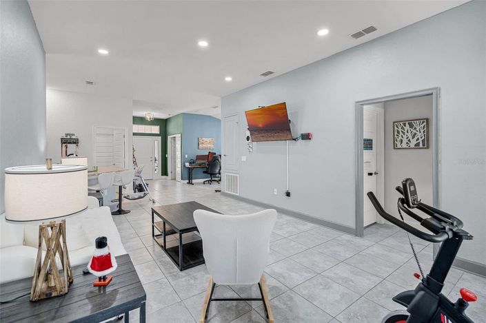 Image No.10-4 Bed House for sale