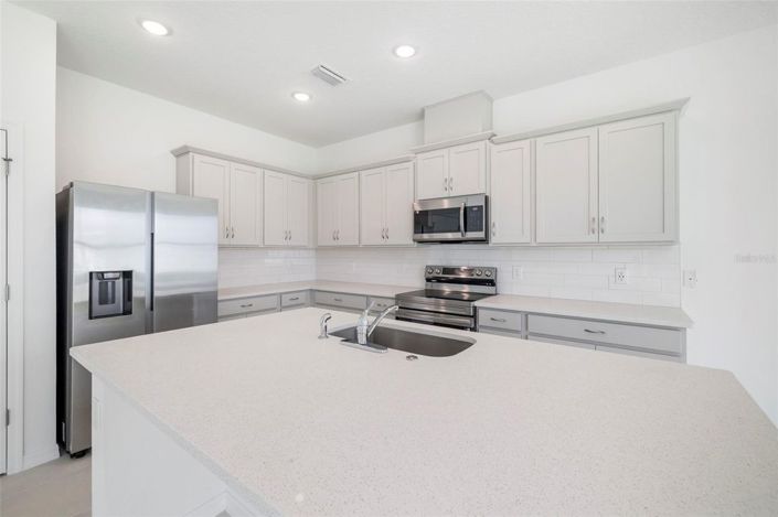 Image No.5-4 Bed House for sale