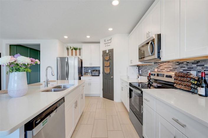 Image No.13-4 Bed House for sale