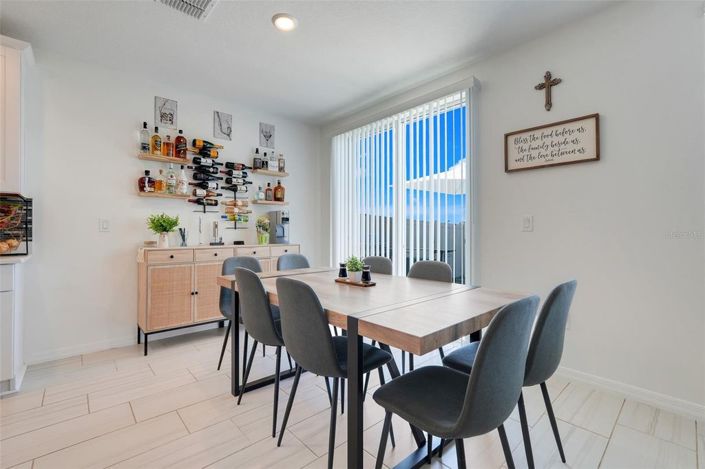 Image No.16-4 Bed House for sale