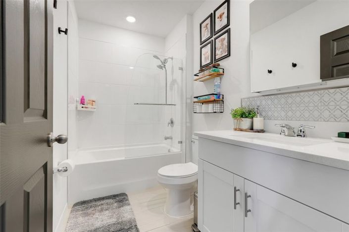 Image No.24-4 Bed House for sale