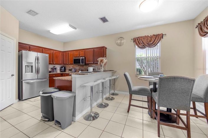 Image No.16-5 Bed House for sale