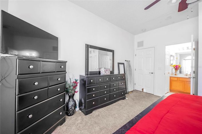 Image No.24-5 Bed House for sale