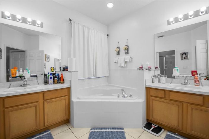 Image No.29-5 Bed House for sale